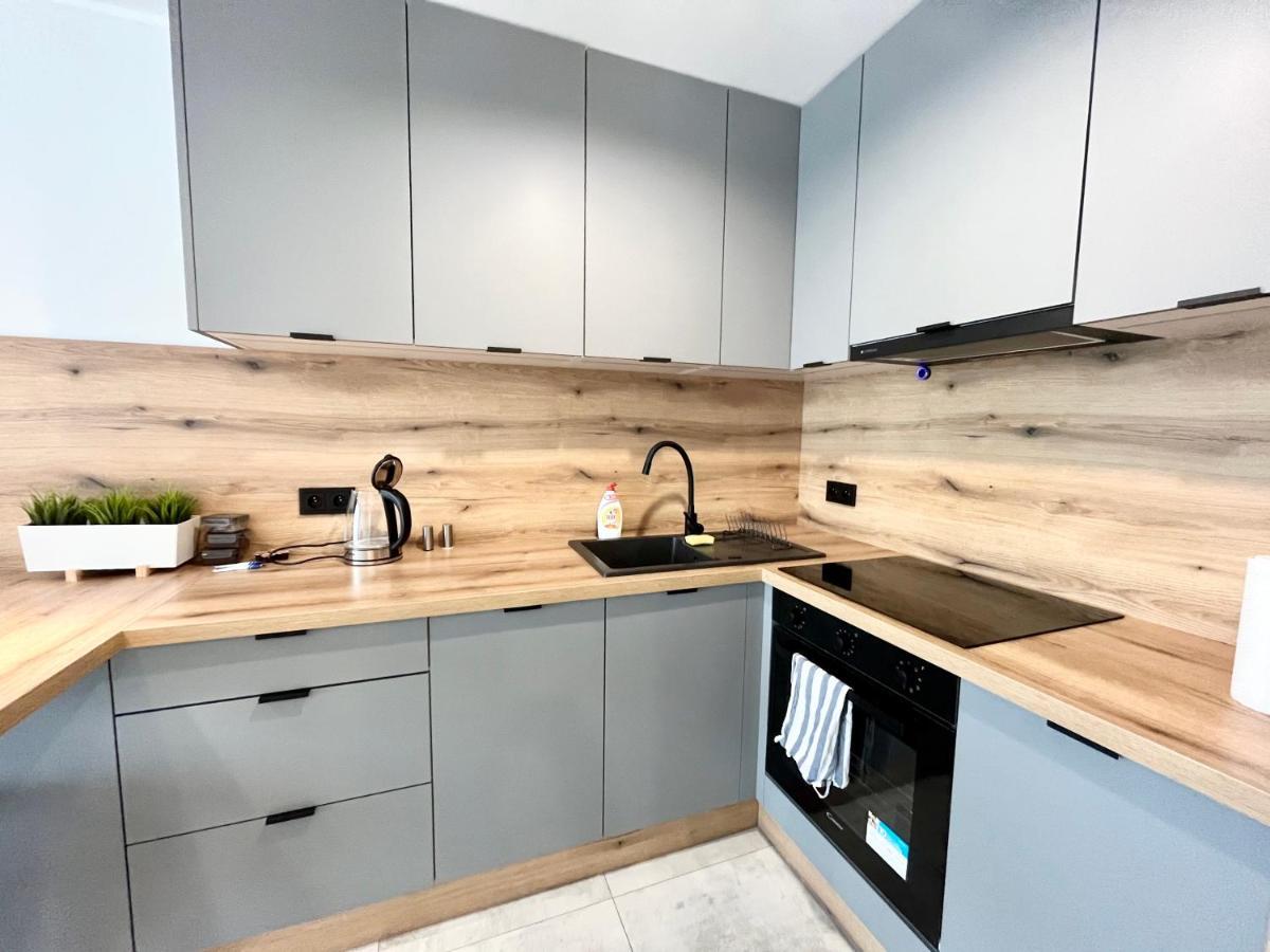 Opal Apartment Kozielska 106D - Parking Gliwice Bagian luar foto